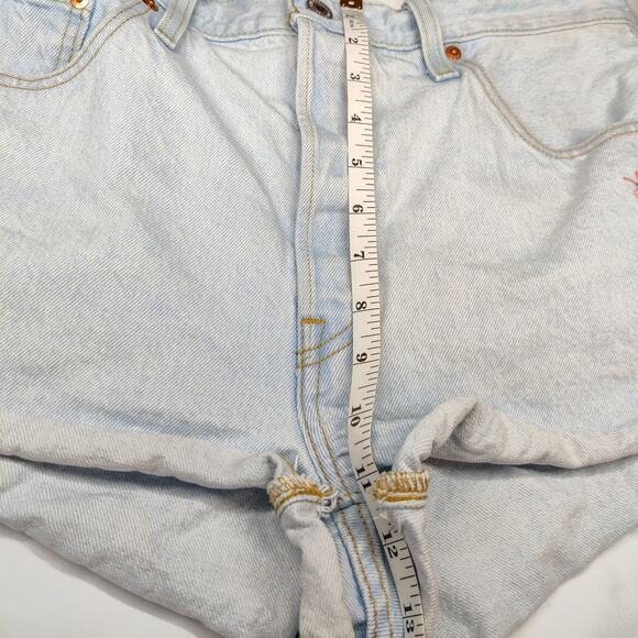 Levi's 501 Floral Embroidered High Rise Button Fly Light Blue Shorts 33 Festival - Picture 12 of 13